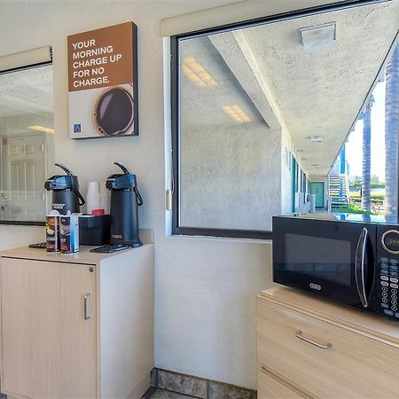 Motel 6 Anaheim Stadium - Orange Interiør billede